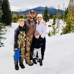 Meet your Posher, Casie